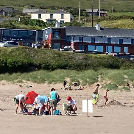 Strand Hotel Apartments Beachside And Surfing Apartment